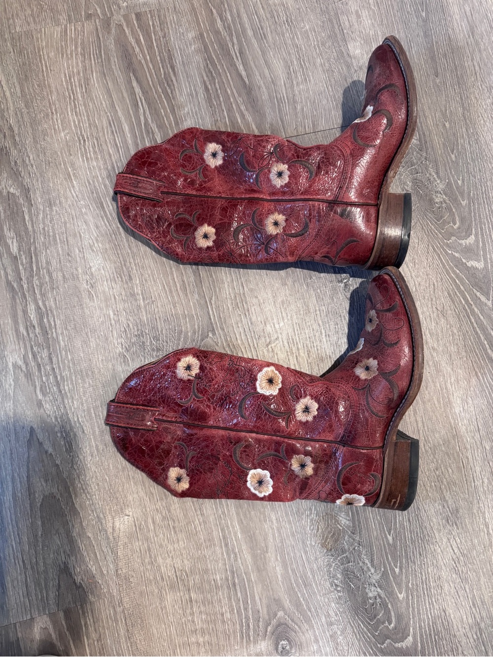 Women’s Burgundy Floral Embroidered Western Ankle Boots